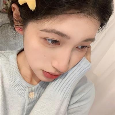 四月的女儿